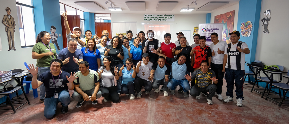 Maestros de 11 escuelas de Pataz fortalecen la educación a través del teatro