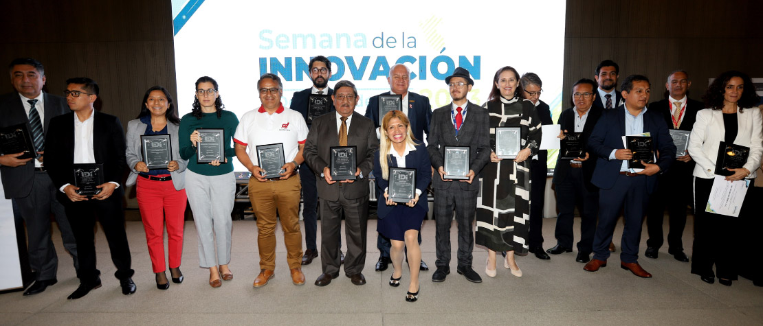Concytec entregó reconocimiento a PODEROSA por tres proyectos