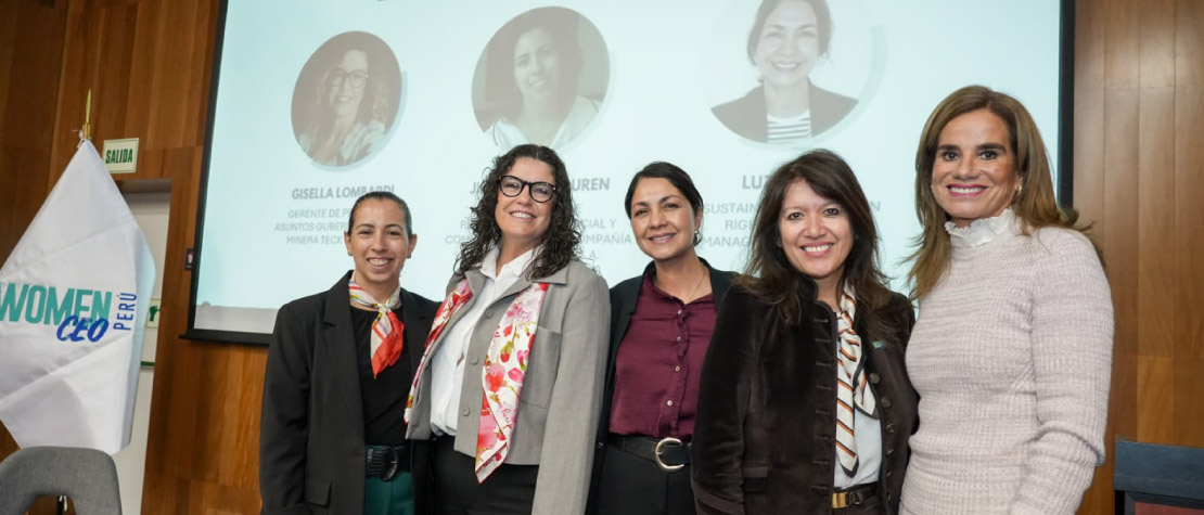 Poderosa participó en el conversatorio de Women CEO sobre liderazgo
