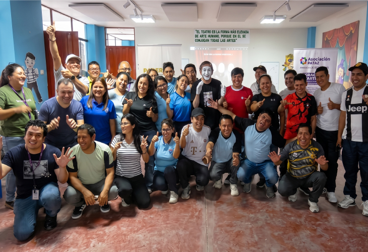 Maestros de 11 escuelas de Pataz fortalecen la educación a través del teatro