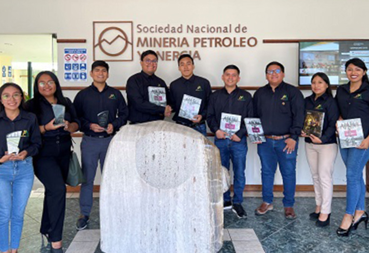 Amautas Mineros recibe reconocimiento por su aporte a la industria minera en alianza con el IIMP y la SNMPE