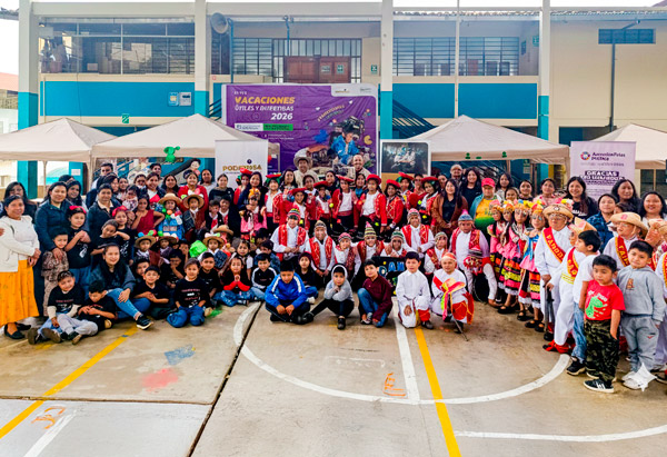 Más de 100 niños de Pataz beneficiados con el programa de vacaciones útiles de Minera Poderosa 