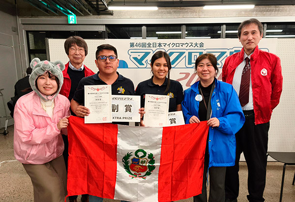 Equipo trujillano de robótica logra dos premios en una de la competencia más prestigiosa del mundo