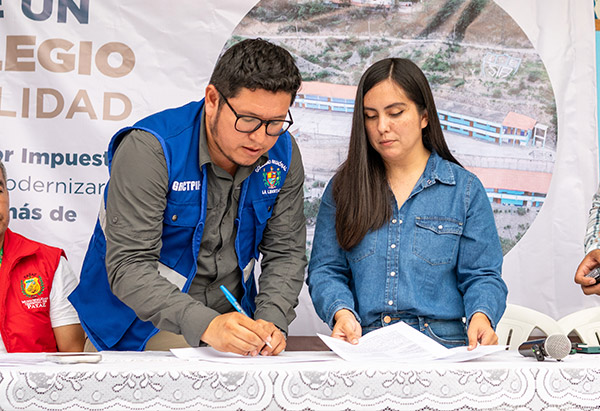 Poderosa y GORE La Libertad firman convenio para remodelar colegio en el centro poblado de Vijus en Pataz