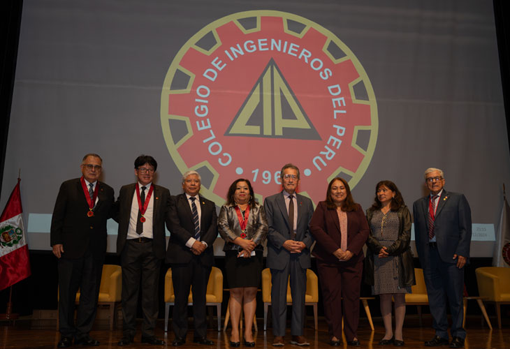 Colegio de Ingenieros rinde homenaje a Jesús Arias Dávila