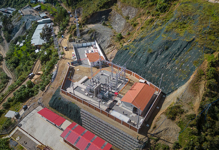 Nueva línea de transmisión eléctrica asegura crecimiento de operaciones de Minera Poderosa